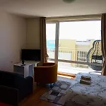 Cozy In Grand Noks With Sea View Lejlighed